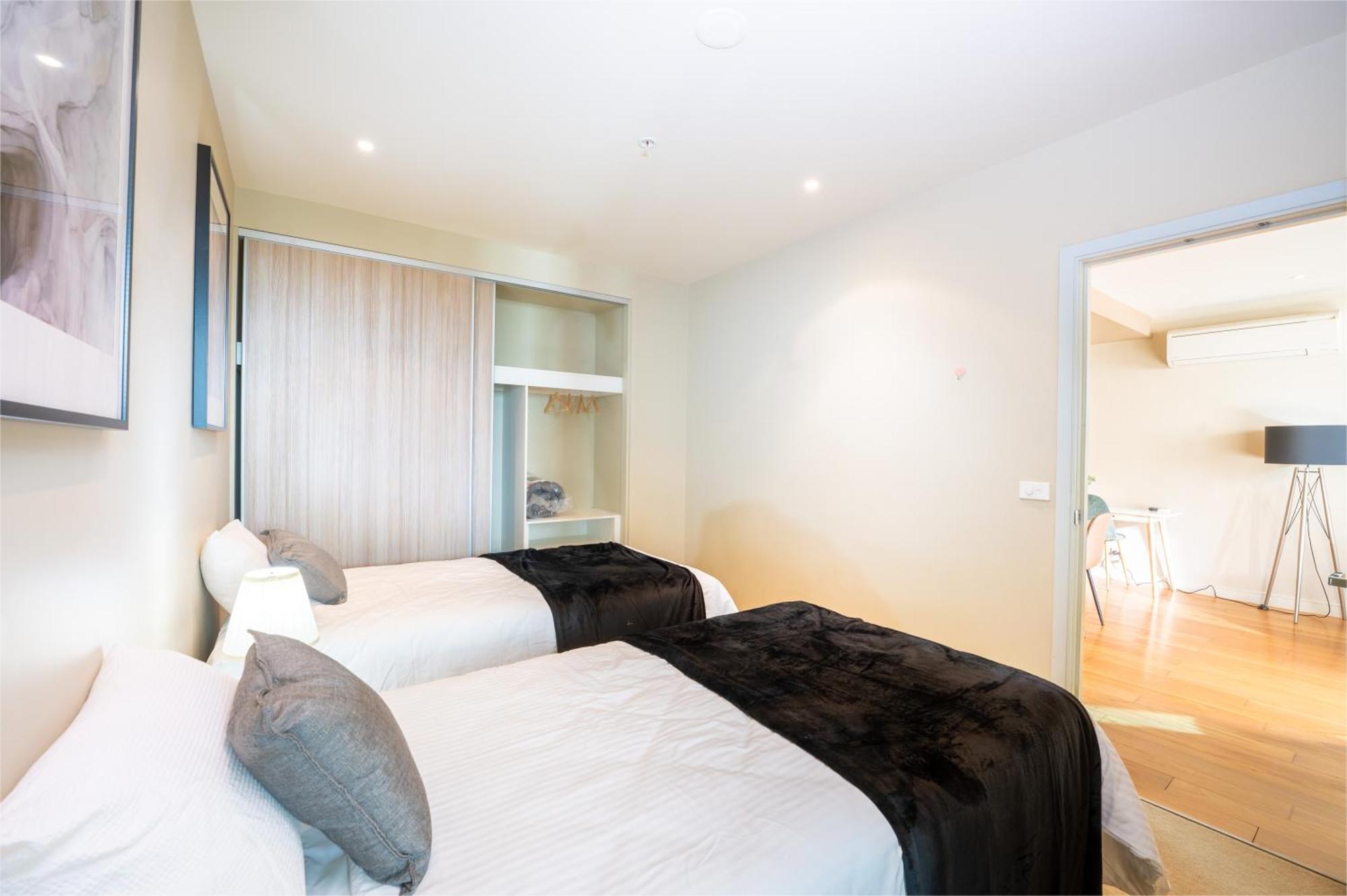 Molly'S Little Apartments Melbourne City Exterior foto
